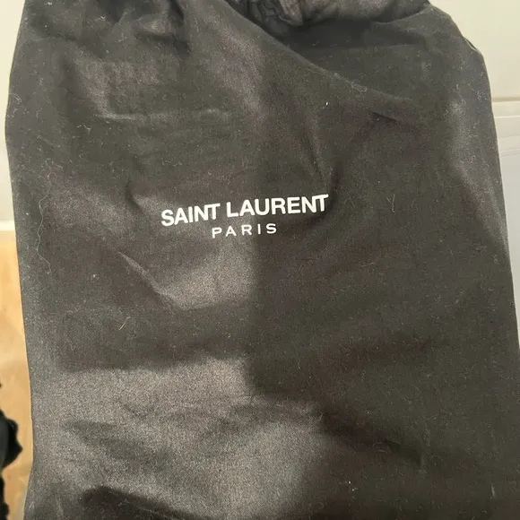 Yves Saint Laurent Signature Court Classic High Top Sneakers
