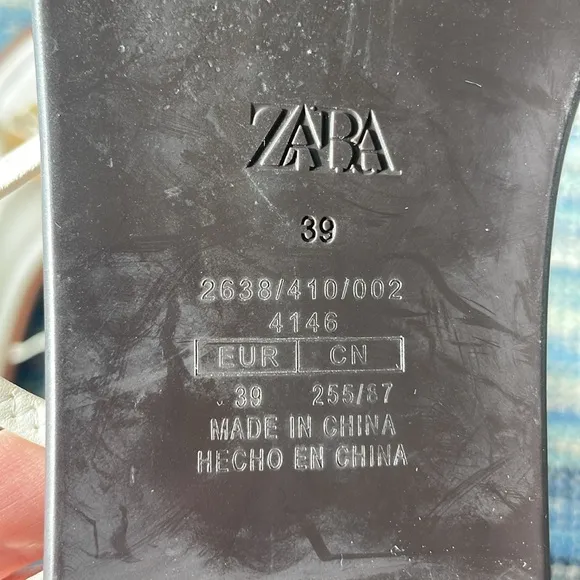 Zara embellished flat sandal size 8