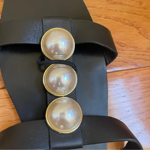 Zara Pearl Flat Sandals Black leather white pearls golden hardware SZ EU 41