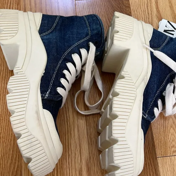Zara SZ 36 denim chunky sneakers.
