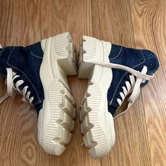 Zara SZ 36 denim chunky sneakers.