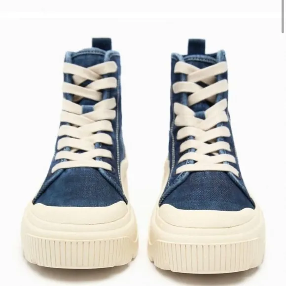 Zara SZ 36 denim chunky sneakers.