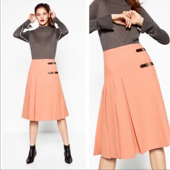 Zara Woman Pleated Kilt